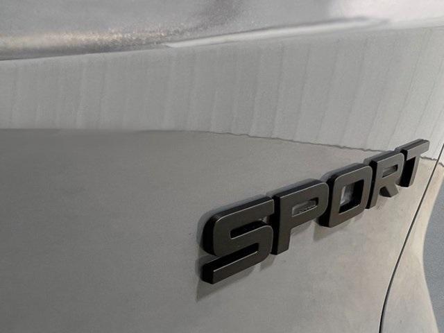 new 2025 Honda CR-V Hybrid car, priced at $38,000