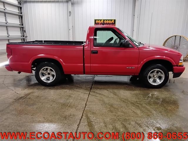 used 2002 Chevrolet S-10 car, priced at $2,995