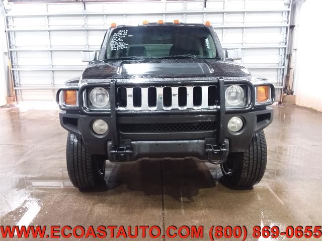 used 2009 Hummer H3T car, priced at $15,795