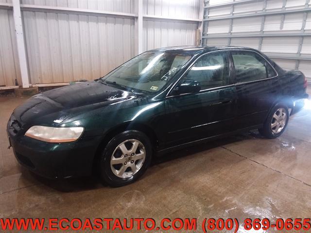 used 2000 Honda Accord car, priced at $2,995