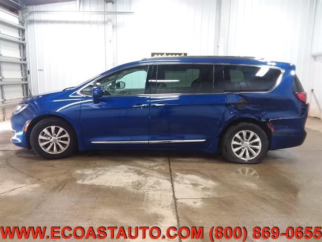 used 2018 Chrysler Pacifica car, priced at $10,795