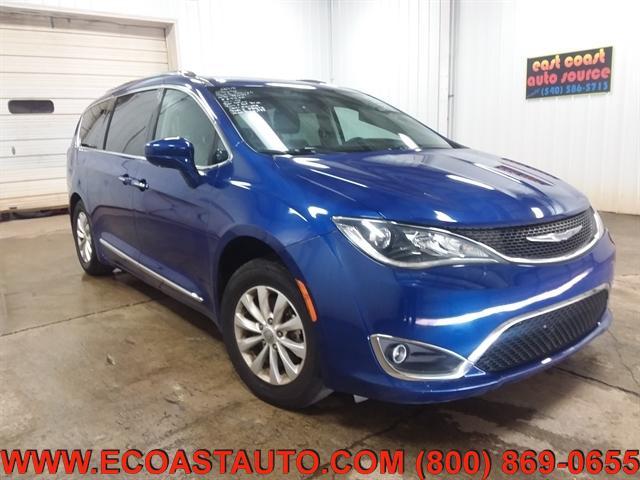 used 2018 Chrysler Pacifica car, priced at $10,795