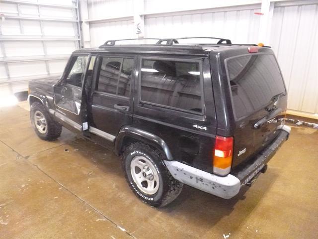 used 2001 Jeep Cherokee car, priced at $2,495