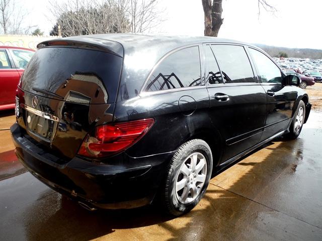 used 2006 Mercedes-Benz R-Class car, priced at $4,495