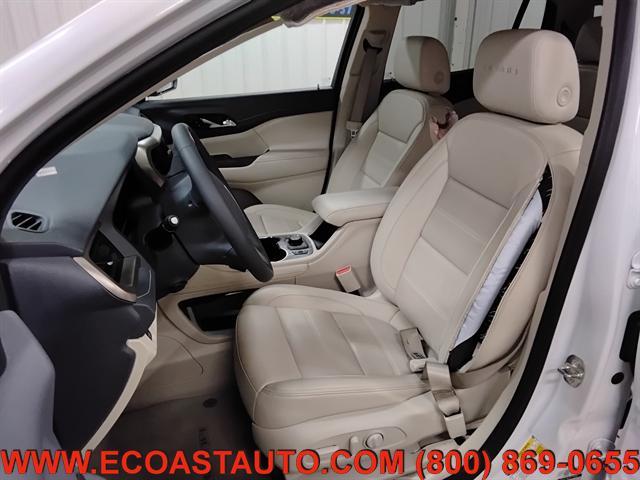 used 2023 GMC Acadia car, priced at $19,795