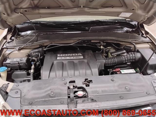 used 2005 Honda Pilot car, priced at $2,995