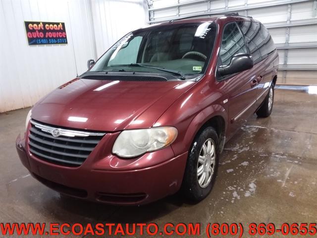 used 2007 Chrysler Town & Country car, priced at $995