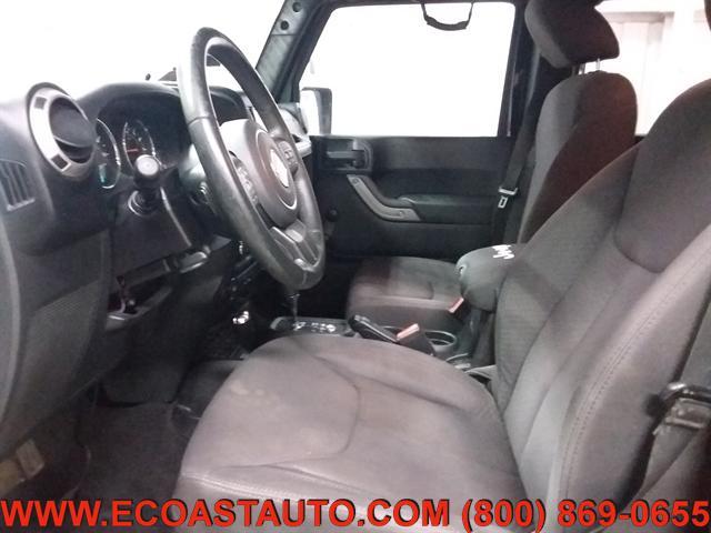 used 2013 Jeep Wrangler Unlimited car, priced at $15,995