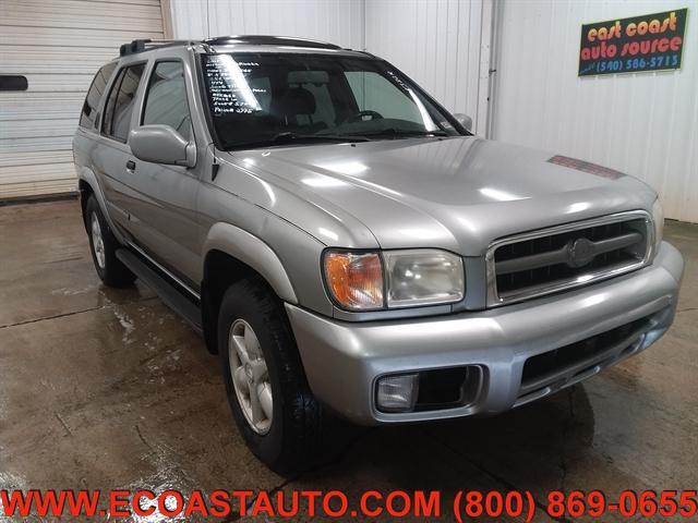 used 2001 Nissan Pathfinder car, priced at $2,995