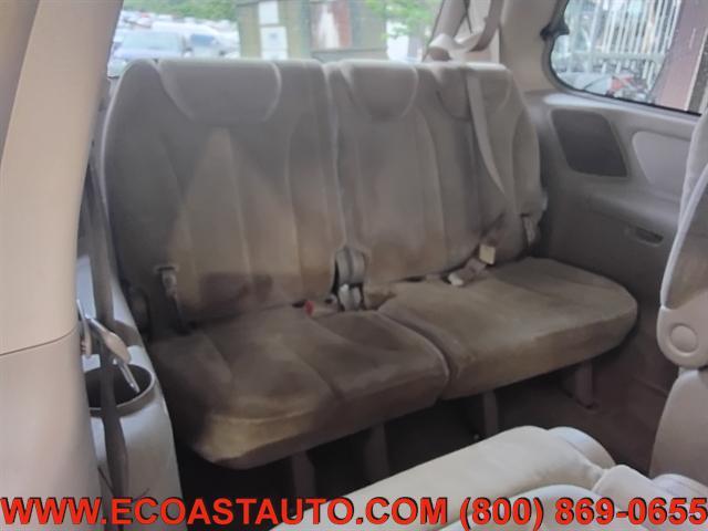 used 2006 Kia Sedona car, priced at $2,995