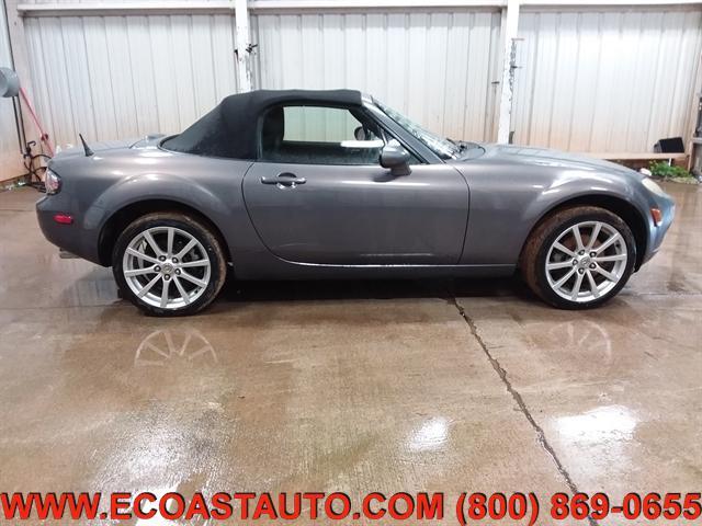 used 2006 Mazda MX-5 Miata car, priced at $4,995