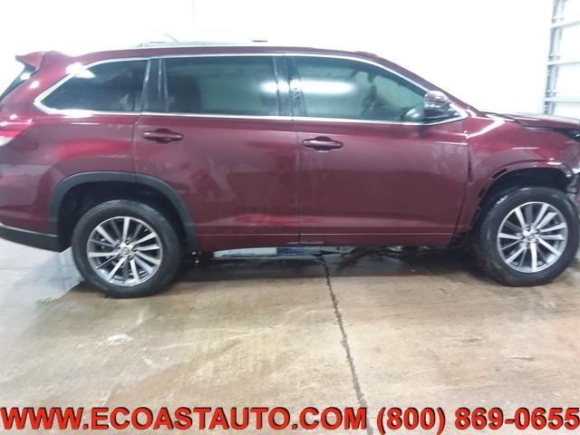 used 2017 Toyota Highlander car, priced at $19,795