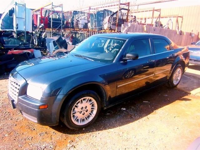 used 2007 Chrysler 300 car, priced at $2,795