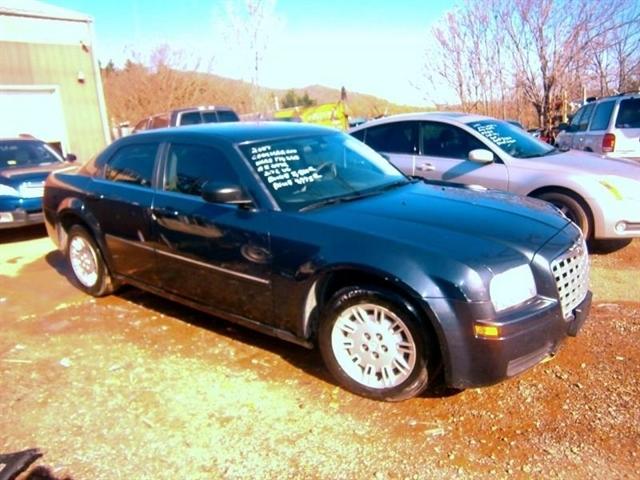 used 2007 Chrysler 300 car, priced at $2,795