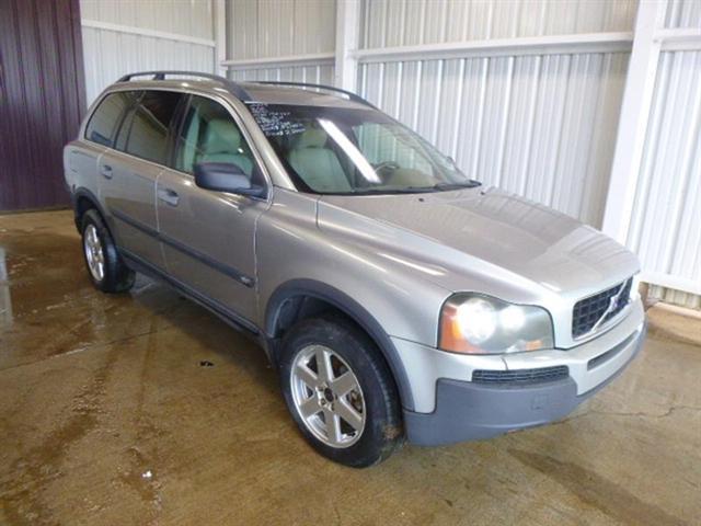 used 2004 Volvo XC90 car, priced at $1,995