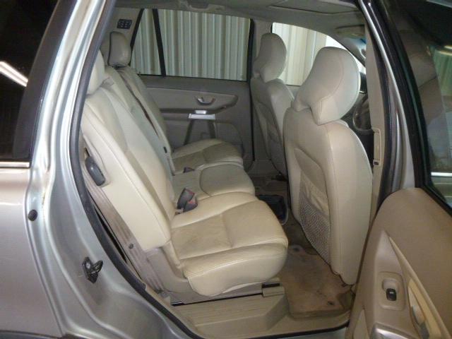 used 2004 Volvo XC90 car, priced at $1,995