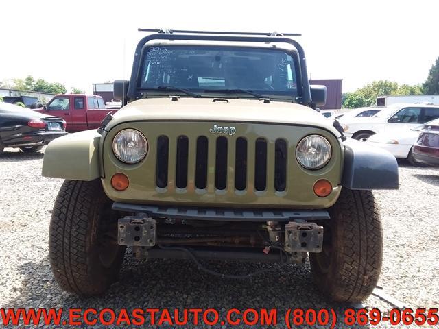 used 2013 Jeep Wrangler Unlimited car, priced at $15,795