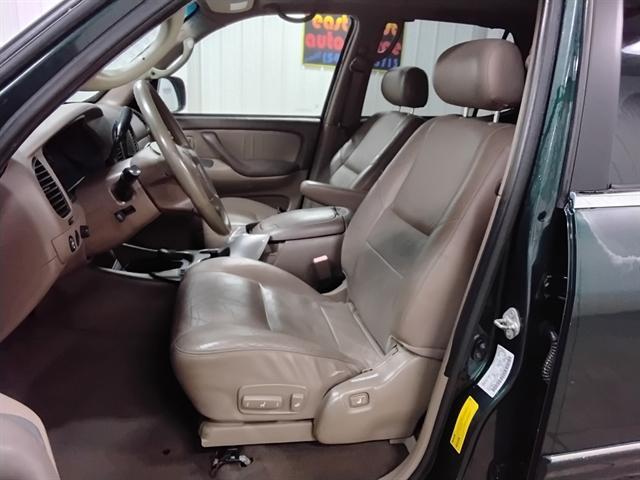 used 2001 Toyota Sequoia car, priced at $2,995