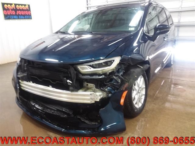 used 2021 Chrysler Pacifica car, priced at $19,995