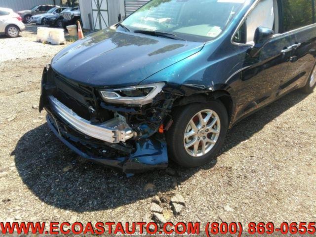 used 2021 Chrysler Pacifica car, priced at $19,995