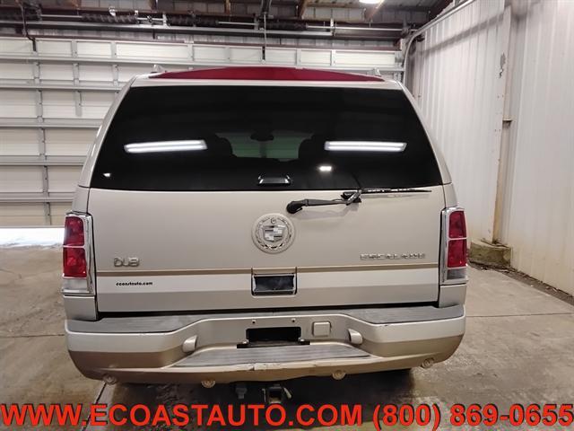 used 2005 Cadillac Escalade car, priced at $2,795