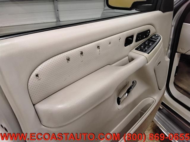 used 2005 Cadillac Escalade car, priced at $2,795