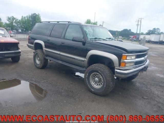 used 1999 Chevrolet Suburban car, priced at $3,795