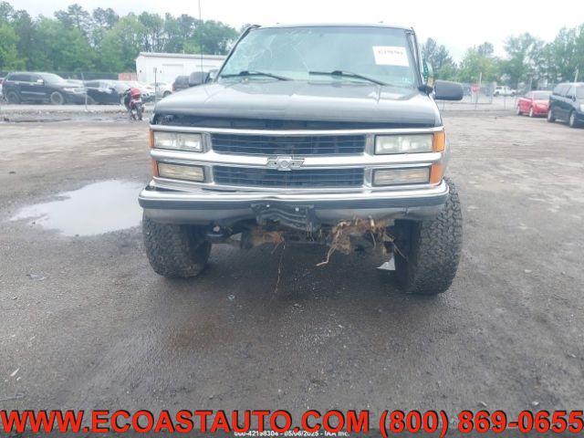 used 1999 Chevrolet Suburban car, priced at $3,795