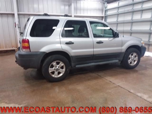 used 2006 Ford Escape car, priced at $2,795