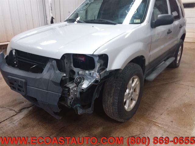 used 2006 Ford Escape car, priced at $2,795