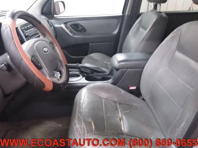 used 2006 Ford Escape car, priced at $2,795