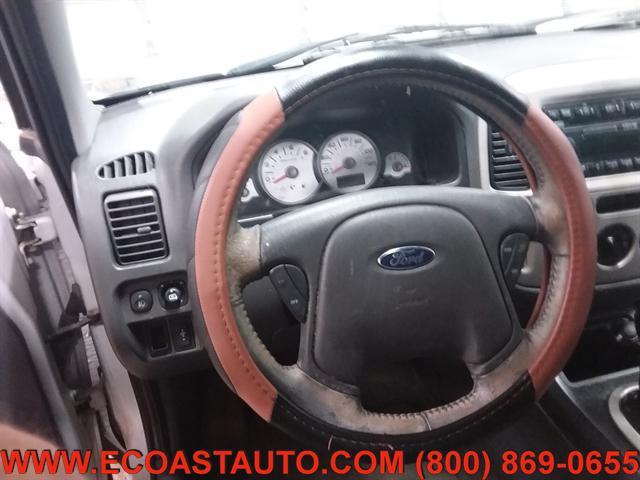 used 2006 Ford Escape car, priced at $2,795