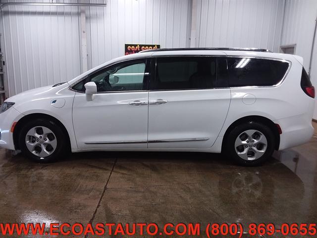 used 2018 Chrysler Pacifica Hybrid car, priced at $13,795