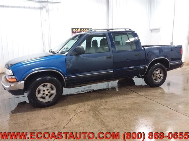 used 2000 Chevrolet S-10 car, priced at $2,995