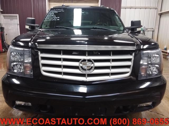 used 2003 Cadillac Escalade ESV car, priced at $4,995