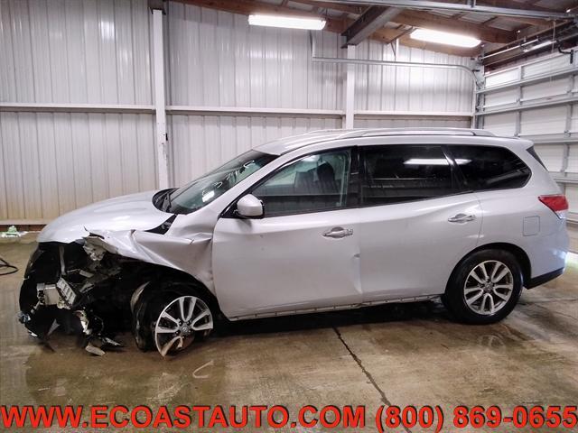 used 2014 Nissan Pathfinder car, priced at $5,995