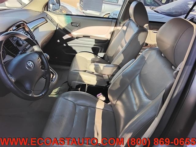 used 2001 Toyota Highlander car, priced at $2,795