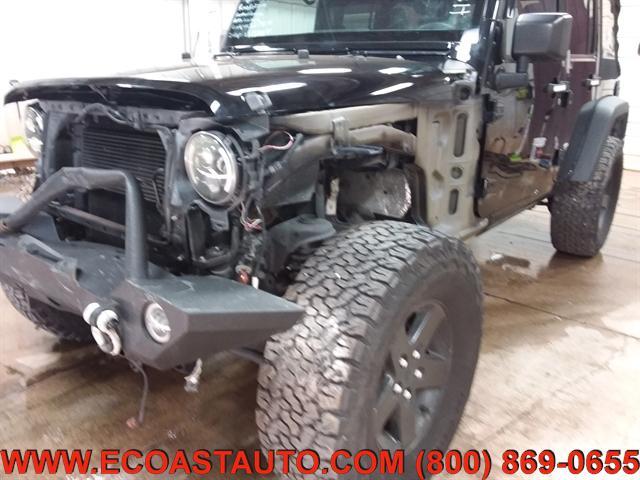 used 2014 Jeep Wrangler Unlimited car, priced at $13,995