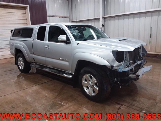 used 2013 Toyota Tacoma car, priced at $14,995