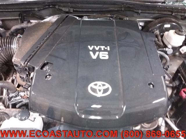 used 2013 Toyota Tacoma car, priced at $14,995