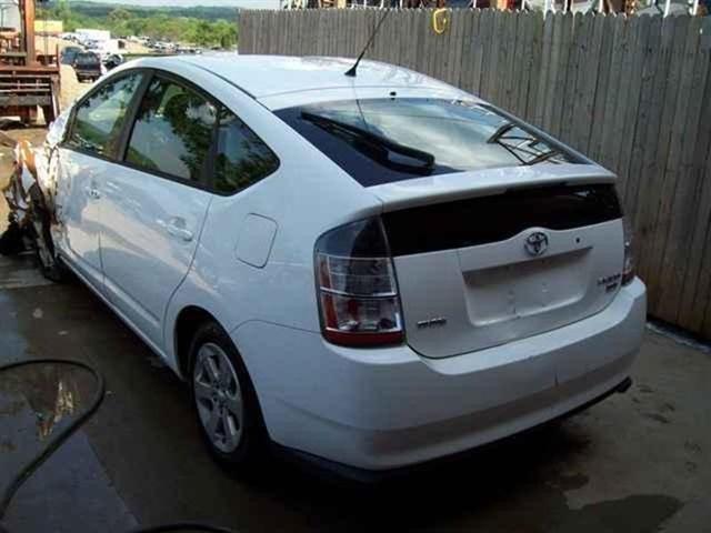 used 2005 Toyota Prius car, priced at $1,795