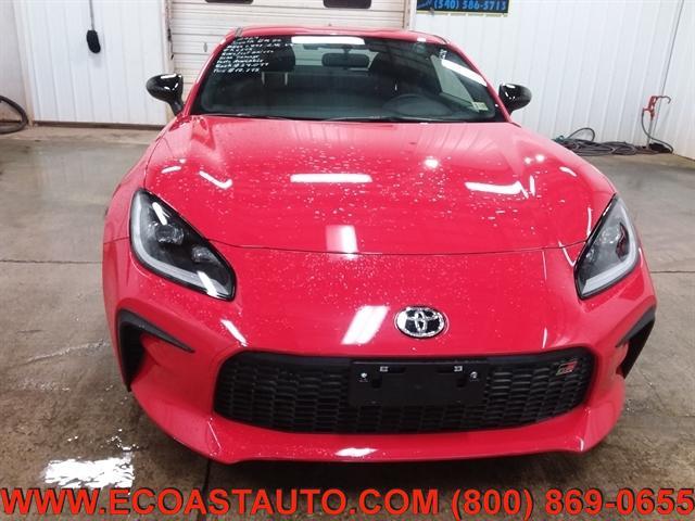 used 2024 Toyota GR86 car, priced at $18,795