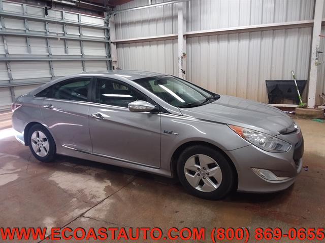 used 2012 Hyundai Sonata Hybrid car, priced at $5,995