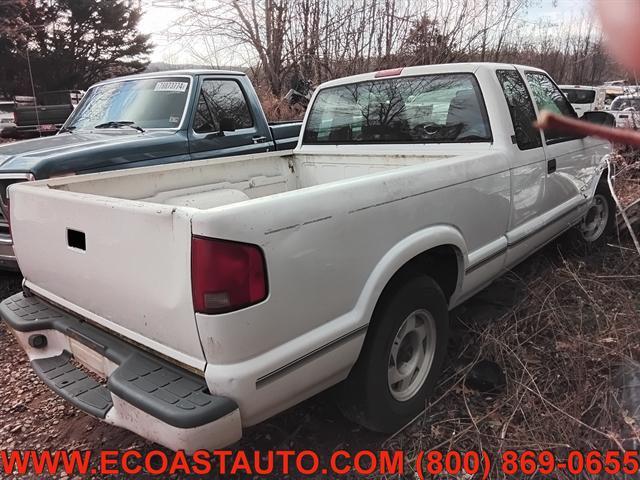 used 1998 GMC Sonoma car, priced at $2,795