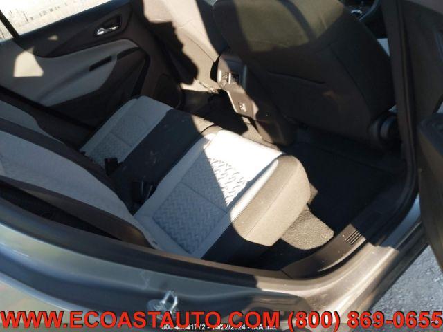 used 2023 Chevrolet Equinox car, priced at $13,795