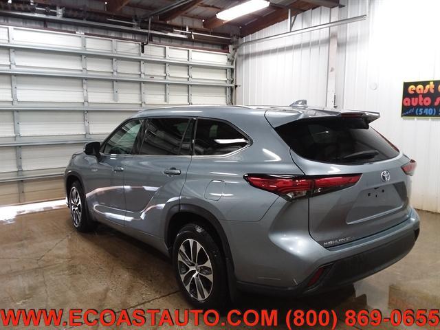 used 2020 Toyota Highlander Hybrid car, priced at $29,995