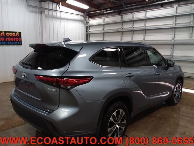 used 2020 Toyota Highlander Hybrid car, priced at $29,995