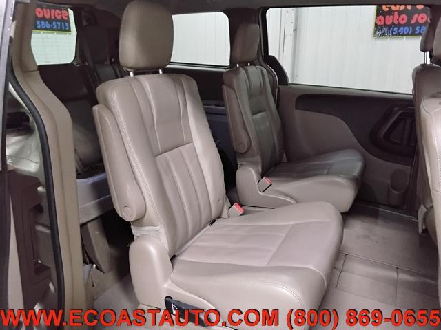 used 2014 Chrysler Town & Country car, priced at $1,995