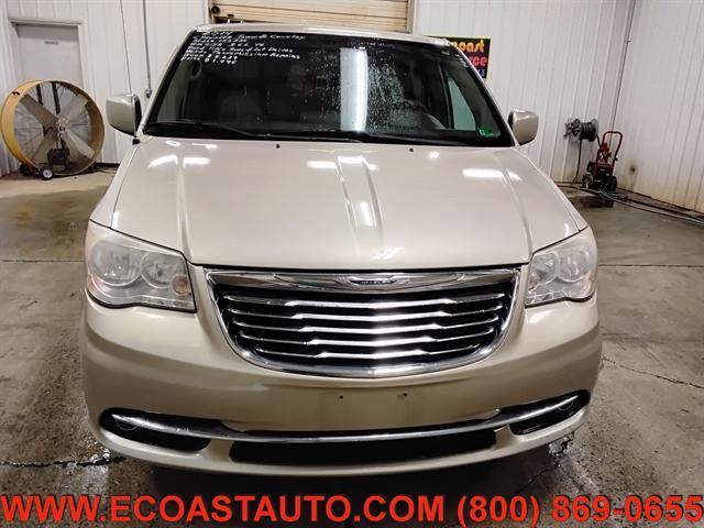 used 2014 Chrysler Town & Country car, priced at $1,995