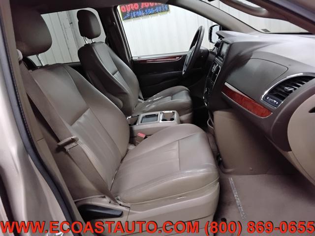 used 2014 Chrysler Town & Country car, priced at $1,995